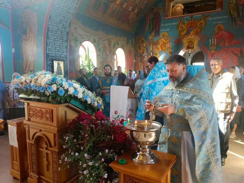 Божествнная Литургия.